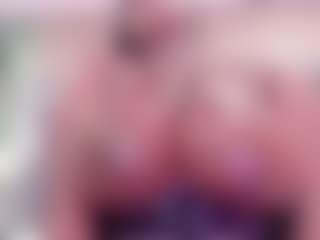BetsyBennet's Live Sex Cam Show