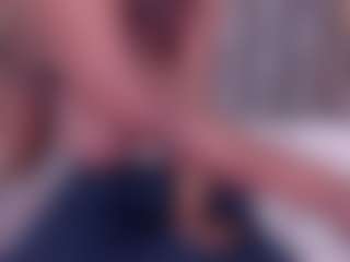 BetsyBennet's Live Sex Cam Show