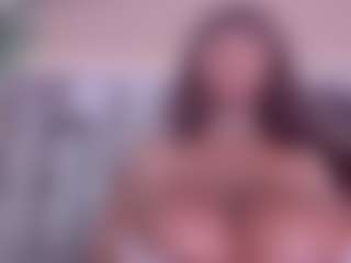 Live cam show with BetsyBennet - Black BBW on fapnchat