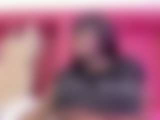 Live cam show with BetsyBennet - Public Ebony on xxxlivecams.org