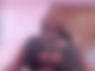 Live cam show with BetsyBennet - Public Black on dropp.cam