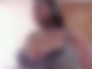 BetsyBennet's Live Sex Cam Show