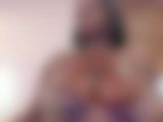 BetsyBennet's Live Sex Cam Show
