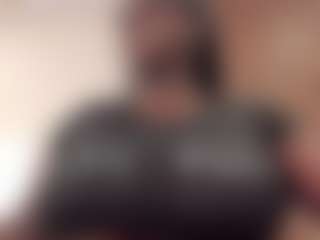 BetsyBennet's Live Sex Cam Show