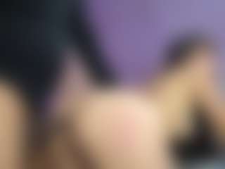 Live cam show with Foxx260 - Dutch on Camsoda