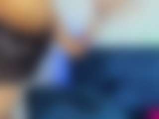Live-Cam-Show mit Foxx260 - Armpits auf Camsoda