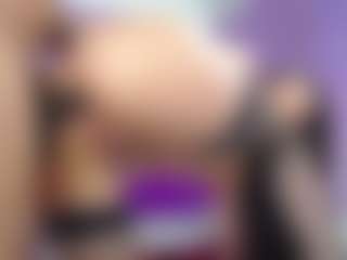 Live cam show with Foxx260 - Tease on xxxlivecams.org