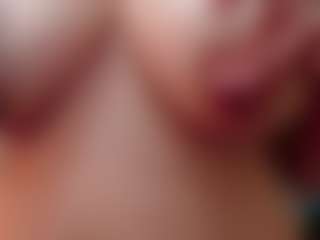 HeidyWells's Live Sex Cam Show