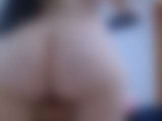 Live cam show with isabel-24 - Ass Clapping on TeamSkeetLive