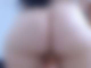 Live cam show with isabel-24 - Small Tits on luckytryst.com
