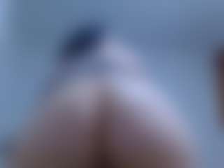 isabel-24's Live Sex Cam Show