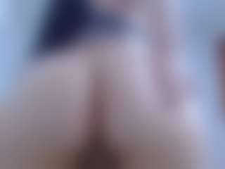 Live cam show with isabel-24 - Blowjob on Adult Interactions