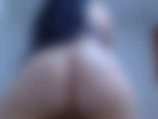 isabel-24's Live Sex Cam Show