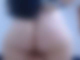 Live cam show with isabel-24 - Orgasm on TeamSkeetLive