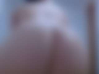 isabel-24's Live Sex Cam Show