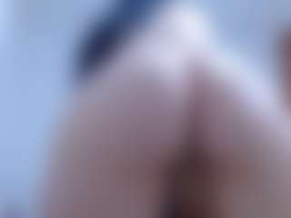isabel-24's Live Sex Cam Show