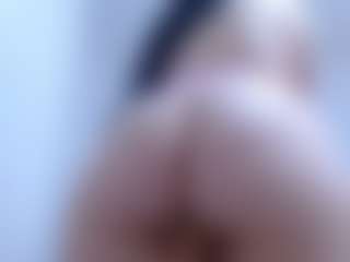 isabel-24's Live Sex Cam Show