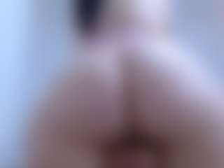 isabel-24's Live Sex Cam Show