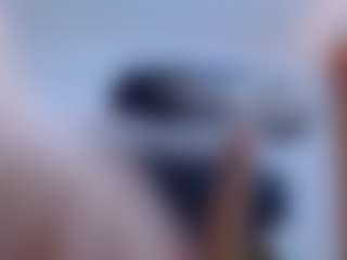 isabel-24's Live Sex Cam Show