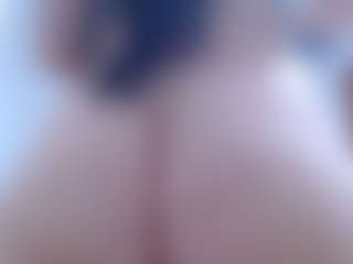 isabel-24's Live Sex Cam Show