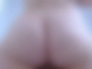 isabel-24's Live Sex Cam Show