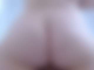 isabel-24's Live Sex Cam Show