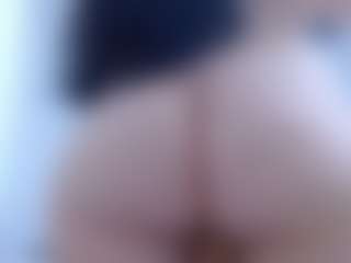 isabel-24's Live Sex Cam Show