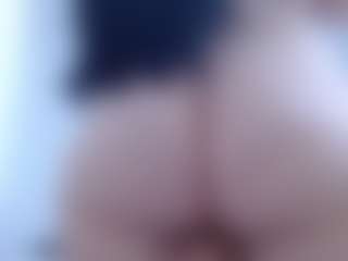 isabel-24's Live Sex Cam Show