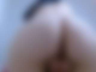 isabel-24's Live Sex Cam Show
