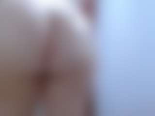isabel-24's Live Sex Cam Show