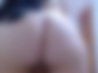 isabel-24's Live Sex Cam Show