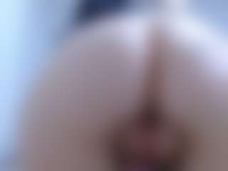 isabel-24's Live Sex Cam Show