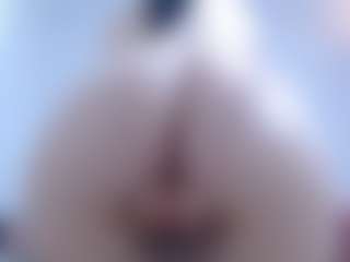 isabel-24's Live Sex Cam Show