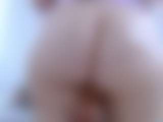 isabel-24's Live Sex Cam Show