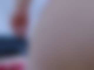 isabel-24's Live Sex Cam Show