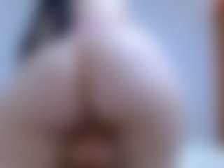 isabel-24's Live Sex Cam Show
