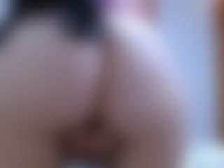 isabel-24's Live Sex Cam Show