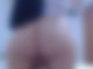 isabel-24's Live Sex Cam Show