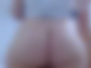 isabel-24's Live Sex Cam Show