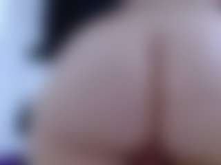 isabel-24's Live Sex Cam Show