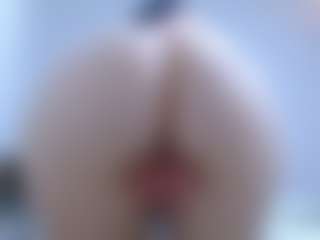 isabel-24's Live Sex Cam Show