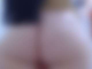 isabel-24's Live Sex Cam Show