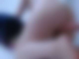isabel-24's Live Sex Cam Show