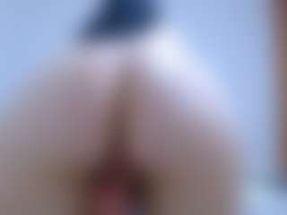 isabel-24's Live Sex Cam Show