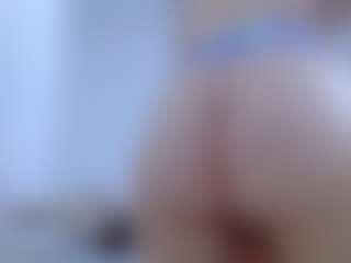 isabel-24's Live Sex Cam Show