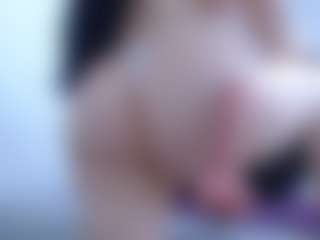 isabel-24's Live Sex Cam Show