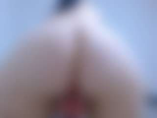 isabel-24's Live Sex Cam Show