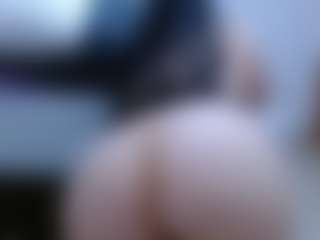 isabel-24's Live Sex Cam Show
