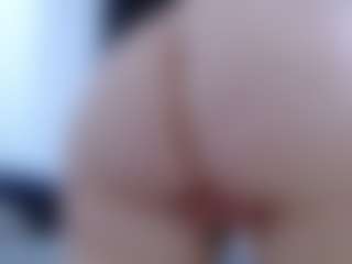 isabel-24's Live Sex Cam Show