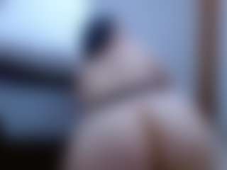 isabel-24's Live Sex Cam Show